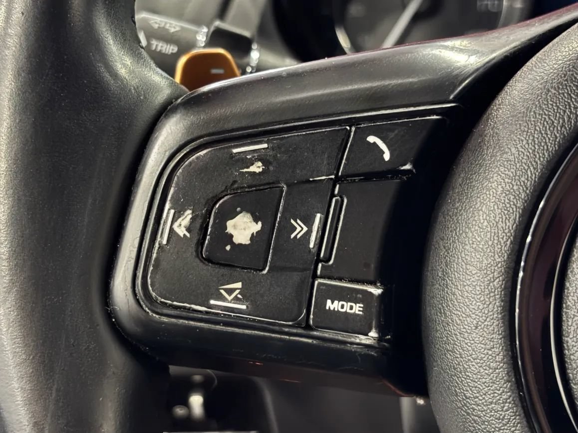 Used 2014 Jaguar F-TYPE S RWD image 19