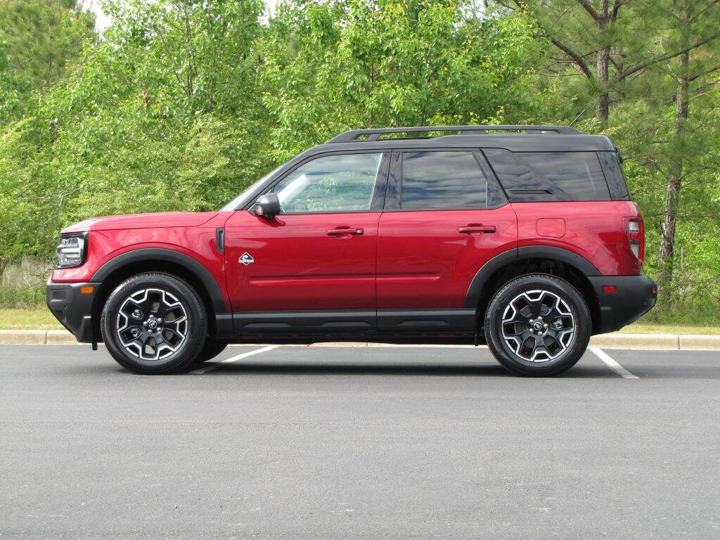 Used 2025 Ford Bronco Sport Outer Banks w/ Outer Banks Tech Package+ AWD/4WD image 5