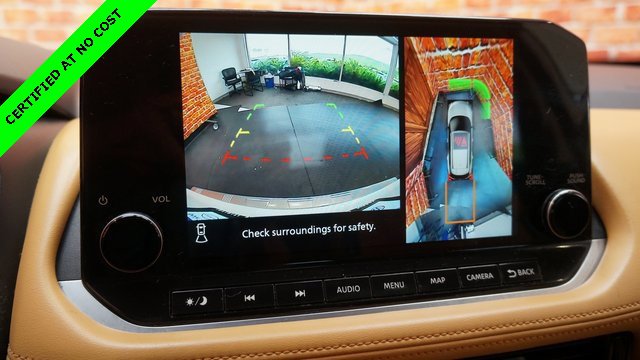 Used 2022 Nissan Rogue Platinum w/ Head-Up Display Package image 16