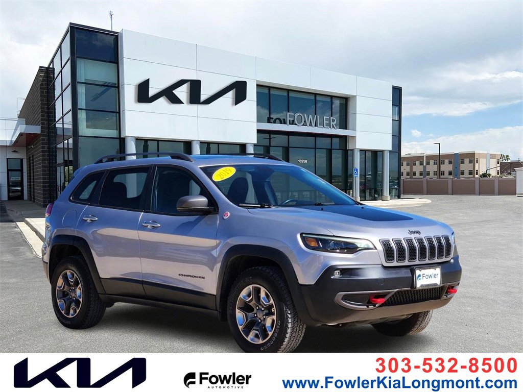 Used 2019 Jeep Cherokee Trailhawk w/ Comfort/Convenience Group