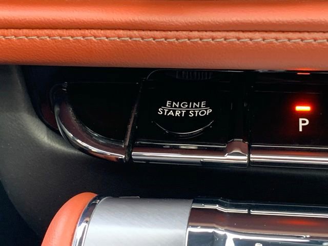 Certified 2025 Lincoln Aviator Reserve w/ Equipment Group 201A image 23