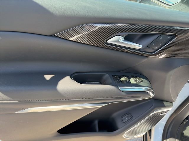 New 2026 Chevrolet Traverse High Country w/ LPO, Floor Liner Package image 18