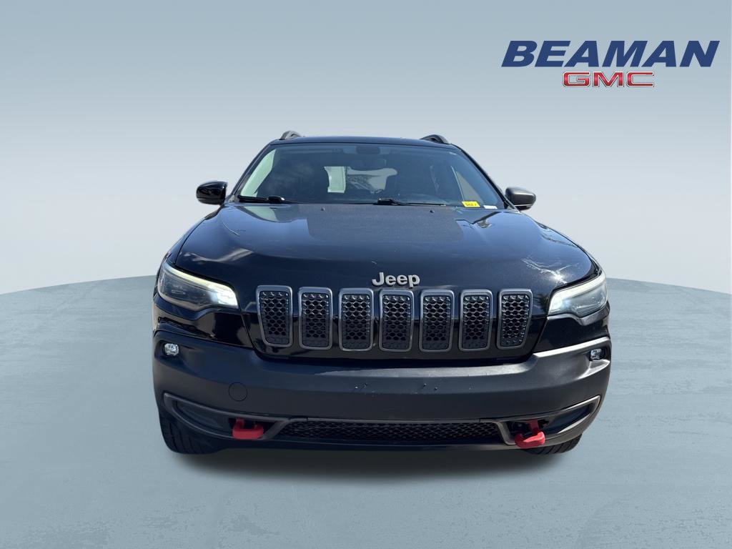 Used 2019 Jeep Cherokee Trailhawk AWD/4WD image 2