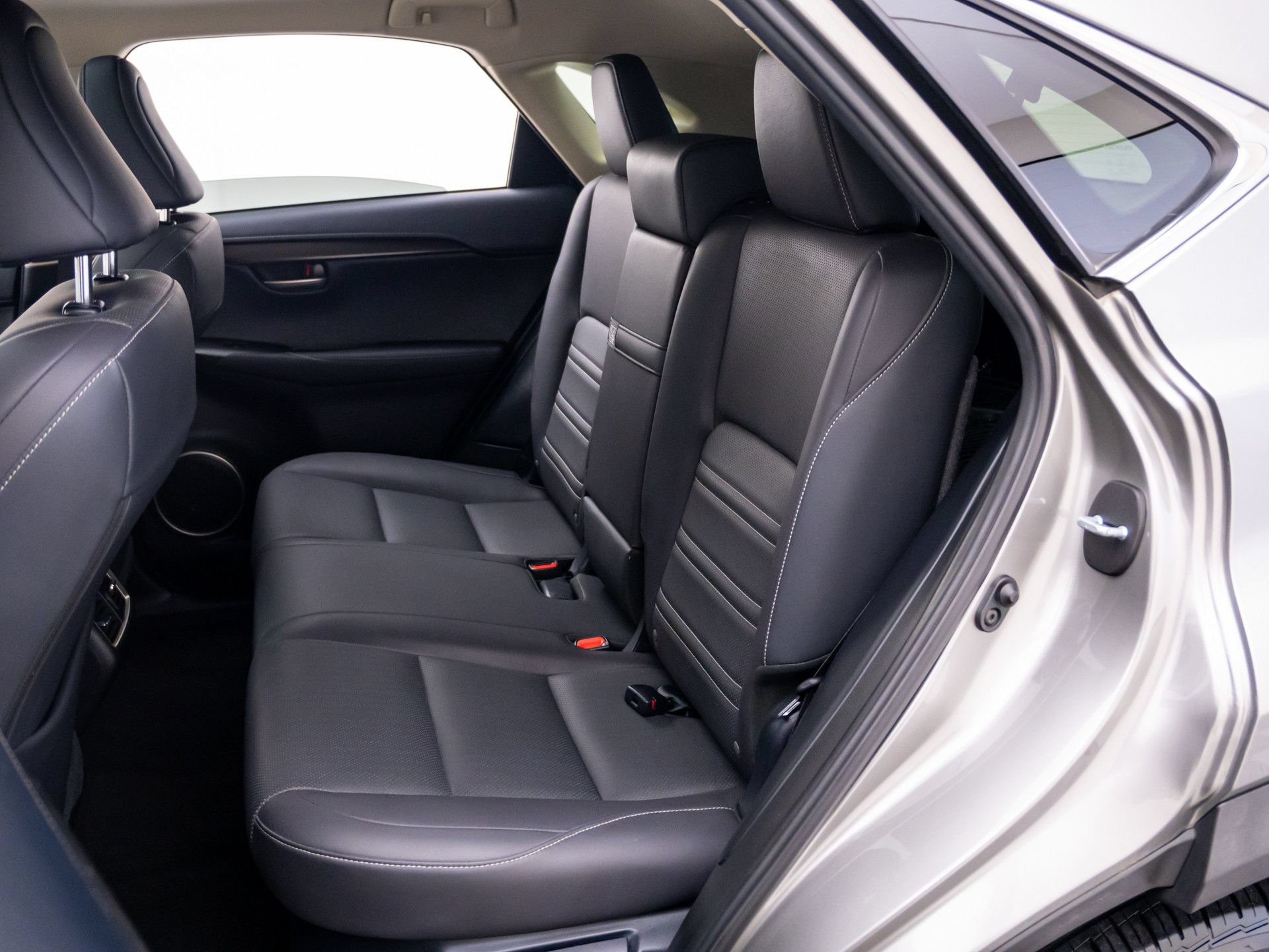 Used 2015 Lexus NX 200t AWD w/ Premium Package image 17