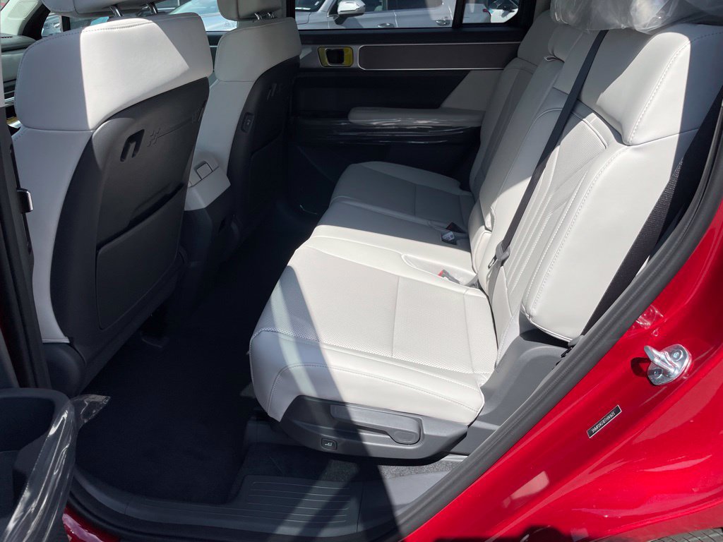 New 2026 Hyundai Santa Fe SEL FWD image 11