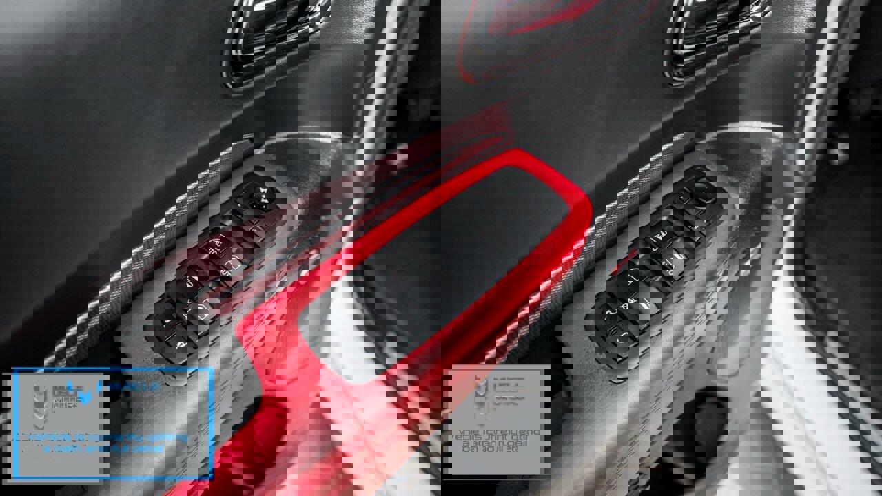 Used 2018 Dodge Durango R/T w/ Technology Group image 22