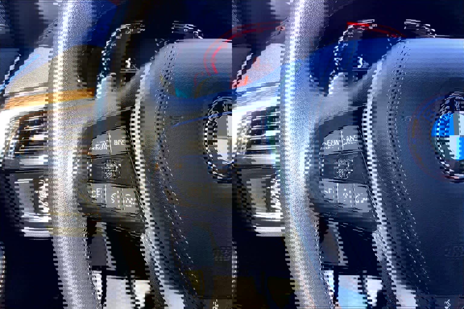 Used 2023 BMW 530i w/ Premium Package image 24