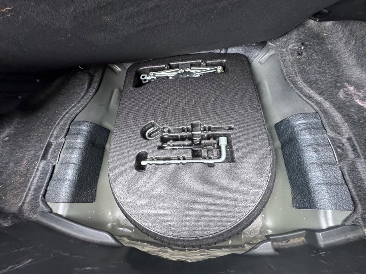 Used 2007 Acura TSX w/ Navigation FWD image 22