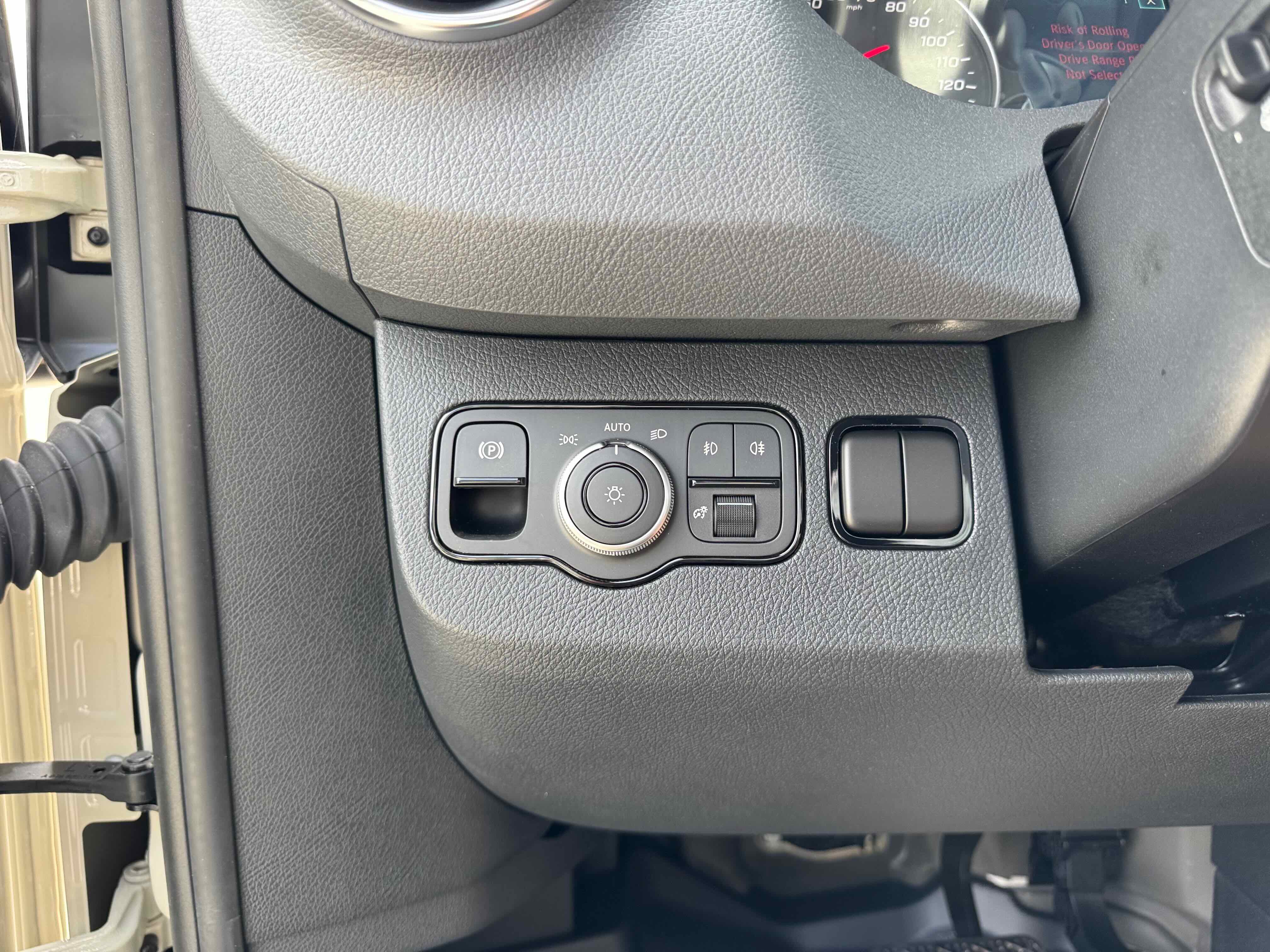 New 2025 Mercedes-Benz Sprinter 2500 image 24