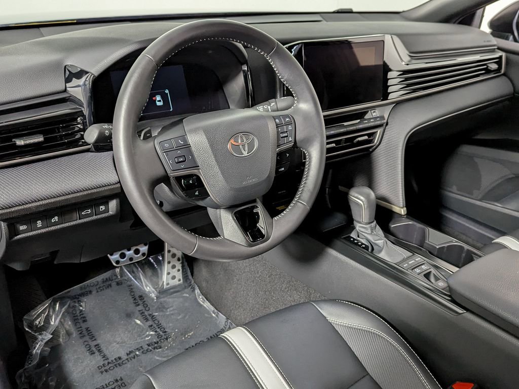 Certified 2025 Toyota Camry SE AWD/4WD image 15