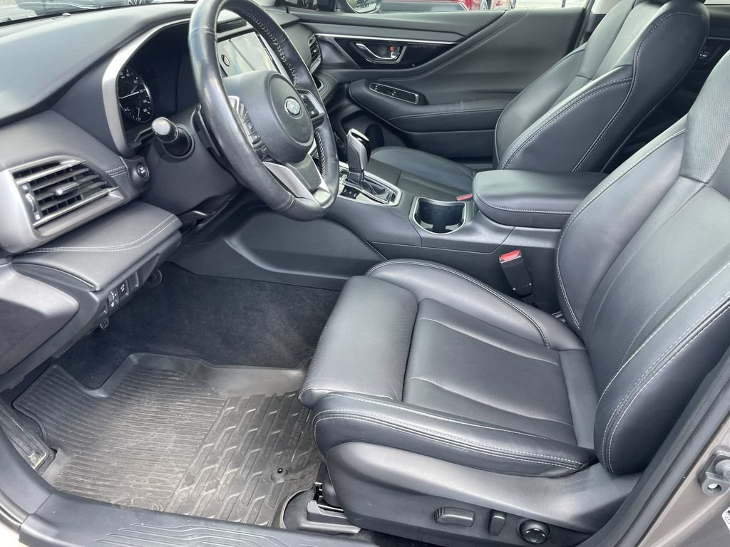 Certified 2024 Subaru Outback Limited AWD/4WD image 9