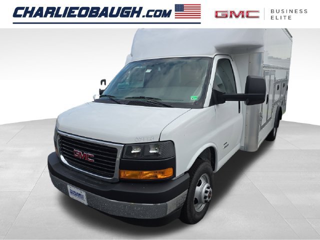 New 2025 GMC Savana 4500 w/ Power Convenience Package