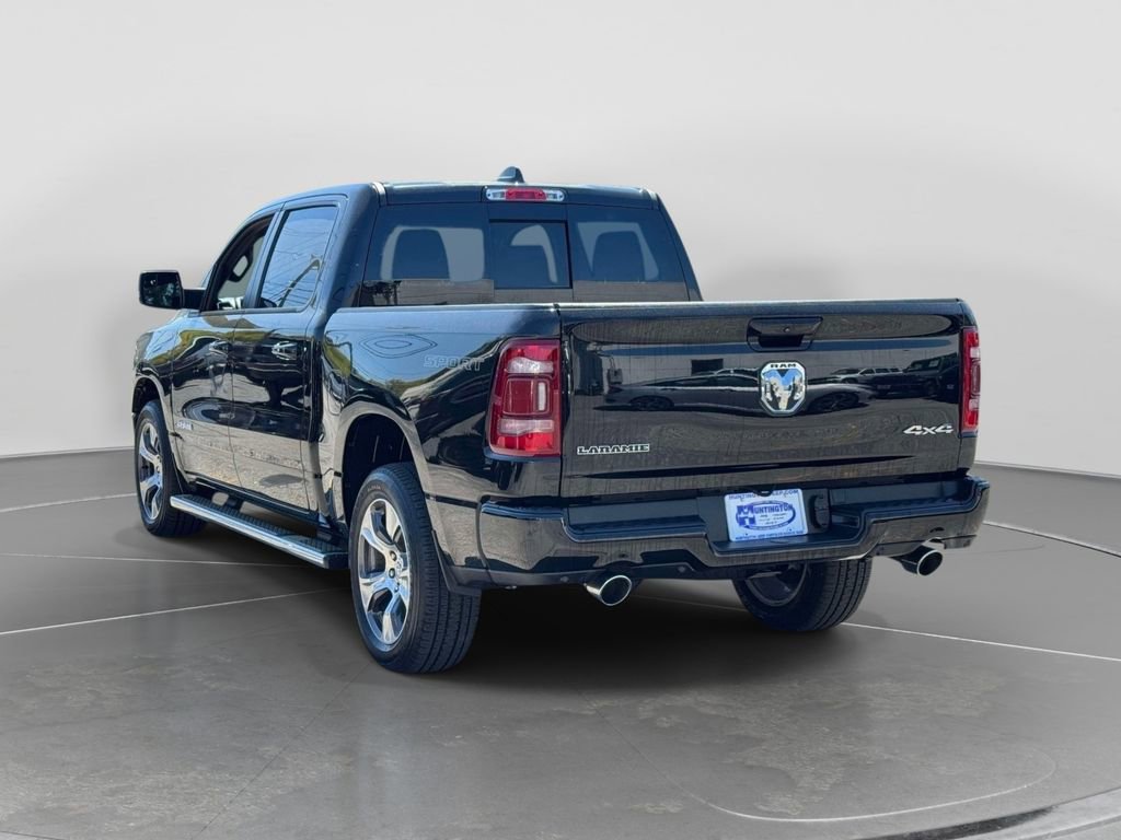 Used 2023 RAM 1500 Laramie AWD/4WD image 4