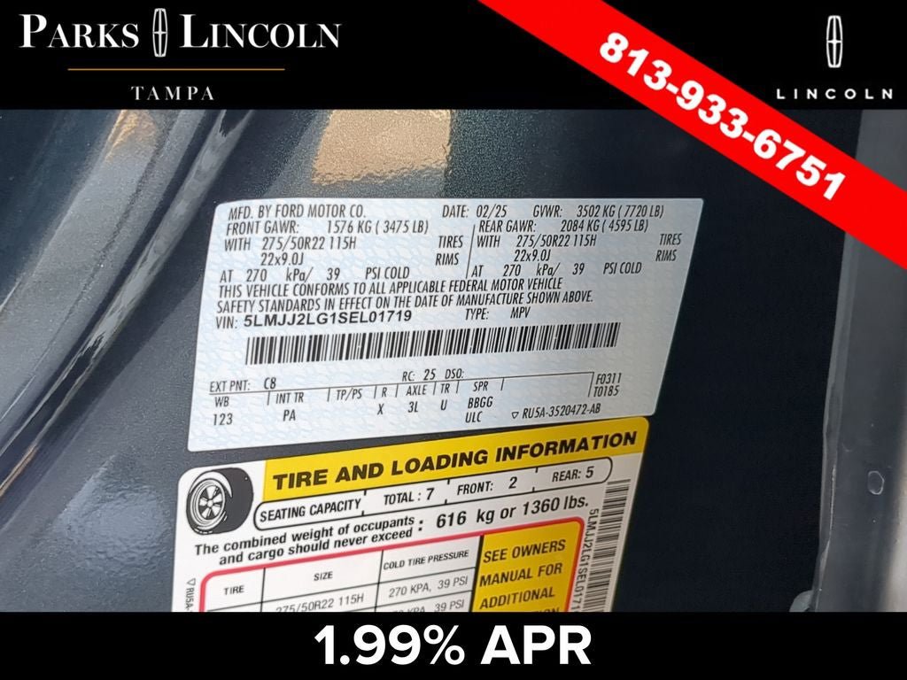 Certified 2025 Lincoln Navigator Reserve AWD/4WD image 36