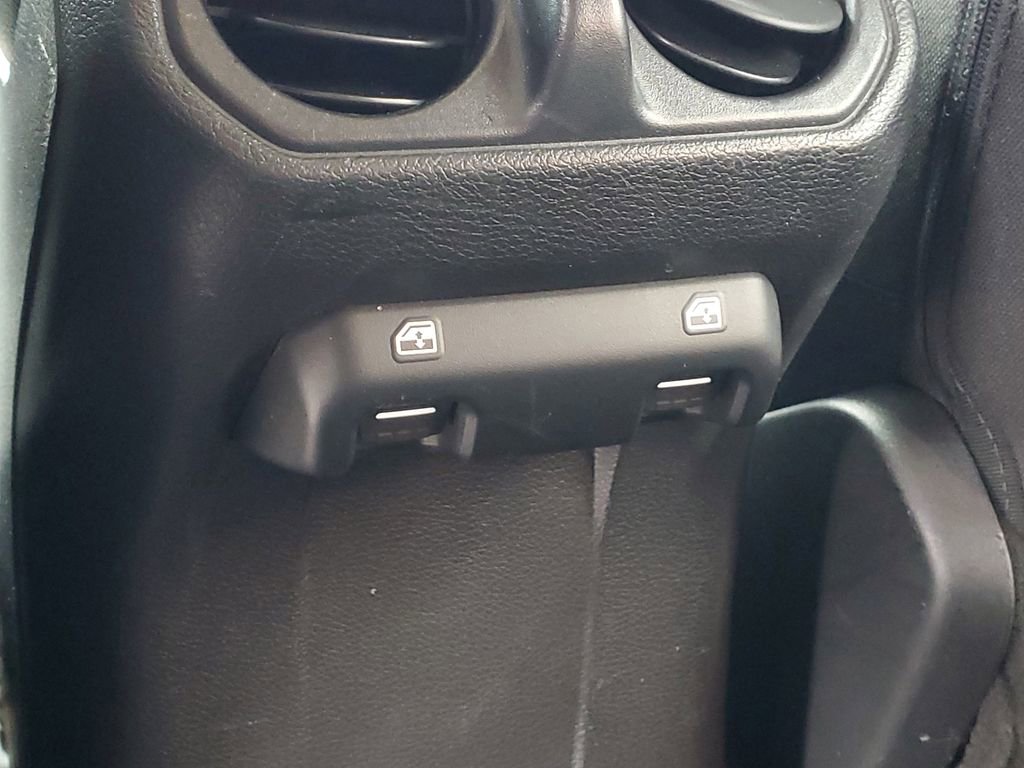 Used 2018 Jeep Wrangler Unlimited Sport S image 24