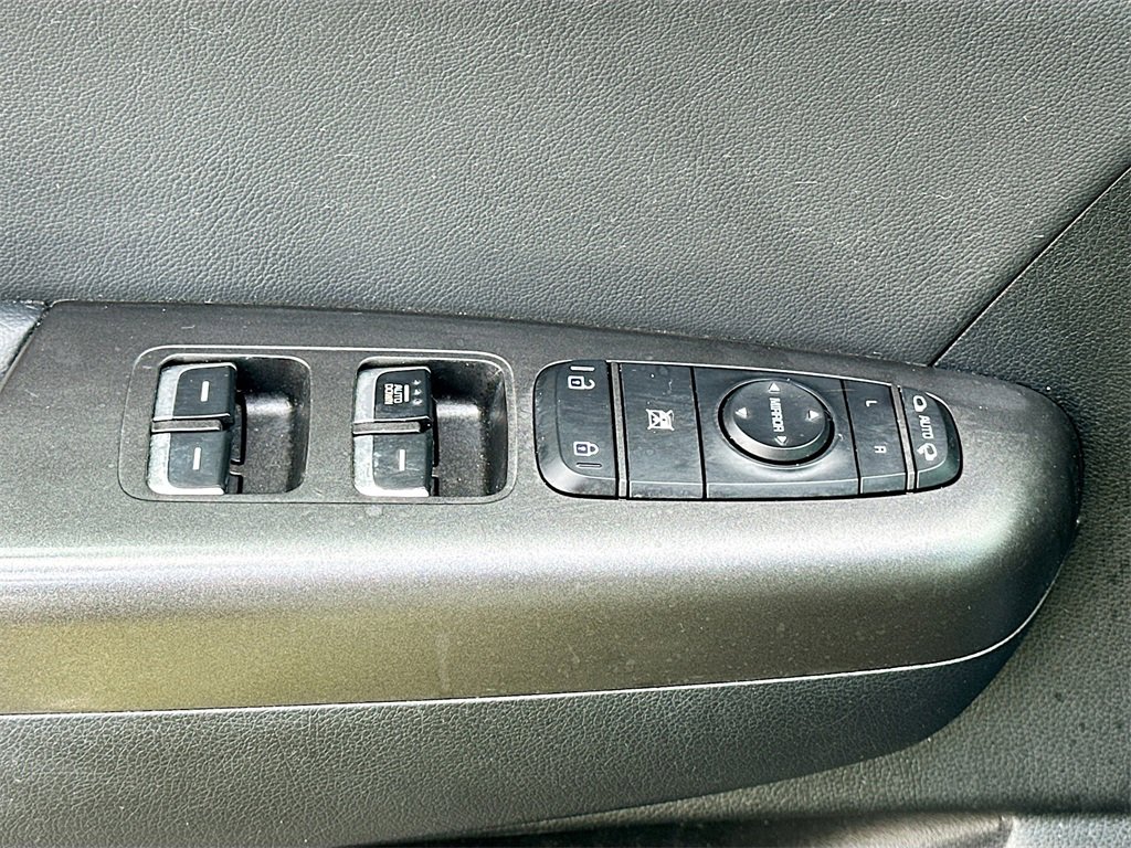 Certified 2022 Kia Sportage Nightfall Edition image 17
