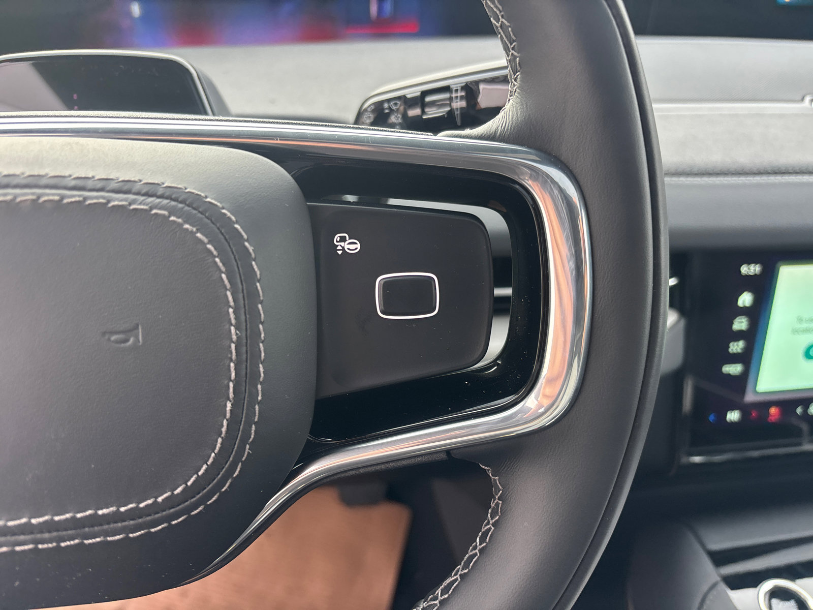 New 2026 Lincoln Navigator Reserve w/ Jet Appearance Package image 17