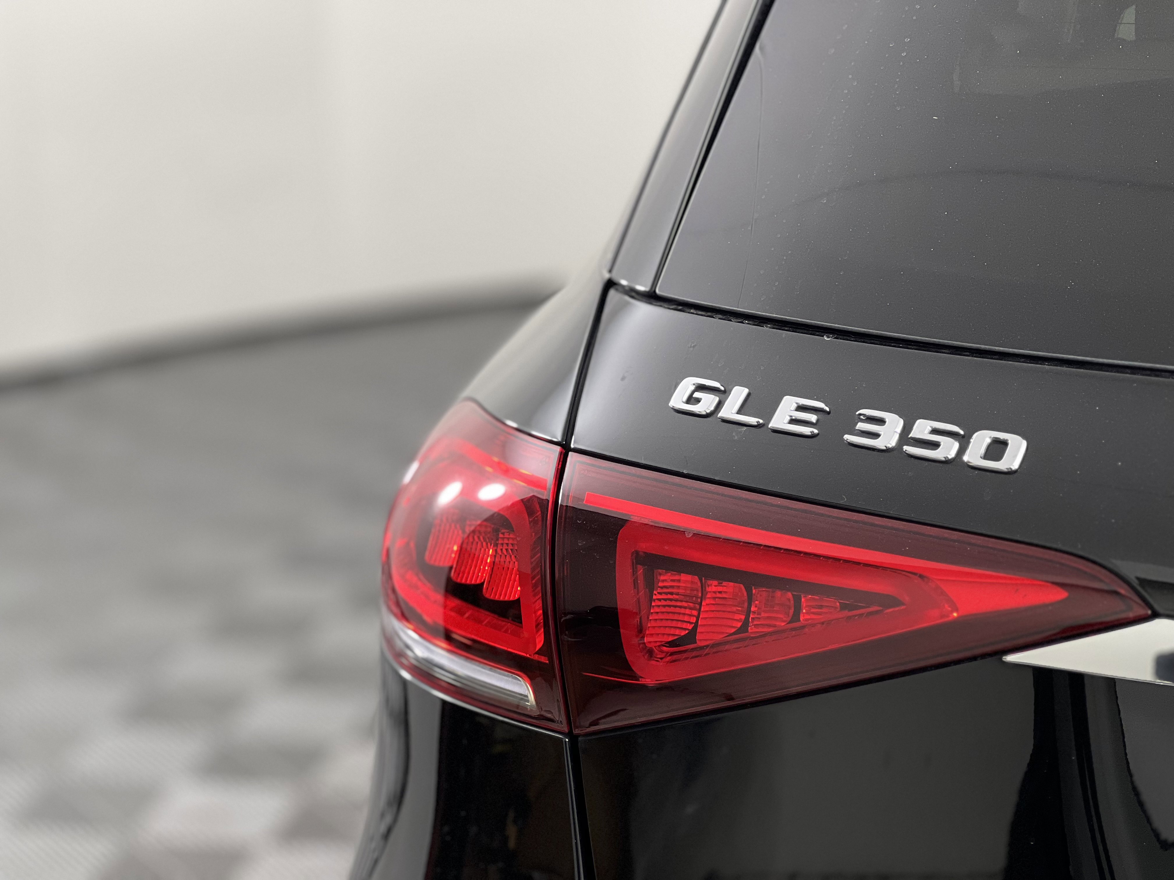 Certified 2020 Mercedes-Benz GLE 350 4MATIC image 12