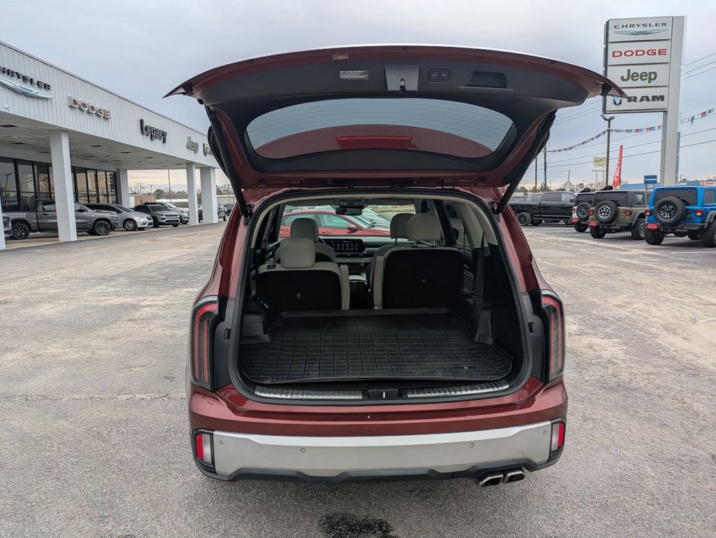 Used 2024 Kia Telluride SX image 28