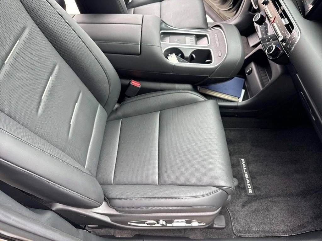 New 2026 Hyundai Palisade Calligraphy AWD/4WD image 19