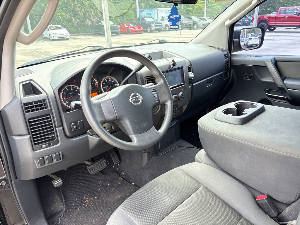 Used 2011 Nissan Titan S w/ S Popular Equipment Pkg RWD image 6