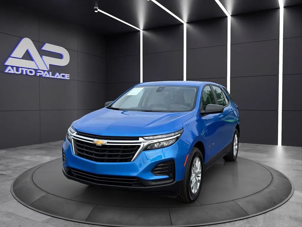 Used 2024 Chevrolet Equinox LS w/ Driver Confidence II Package