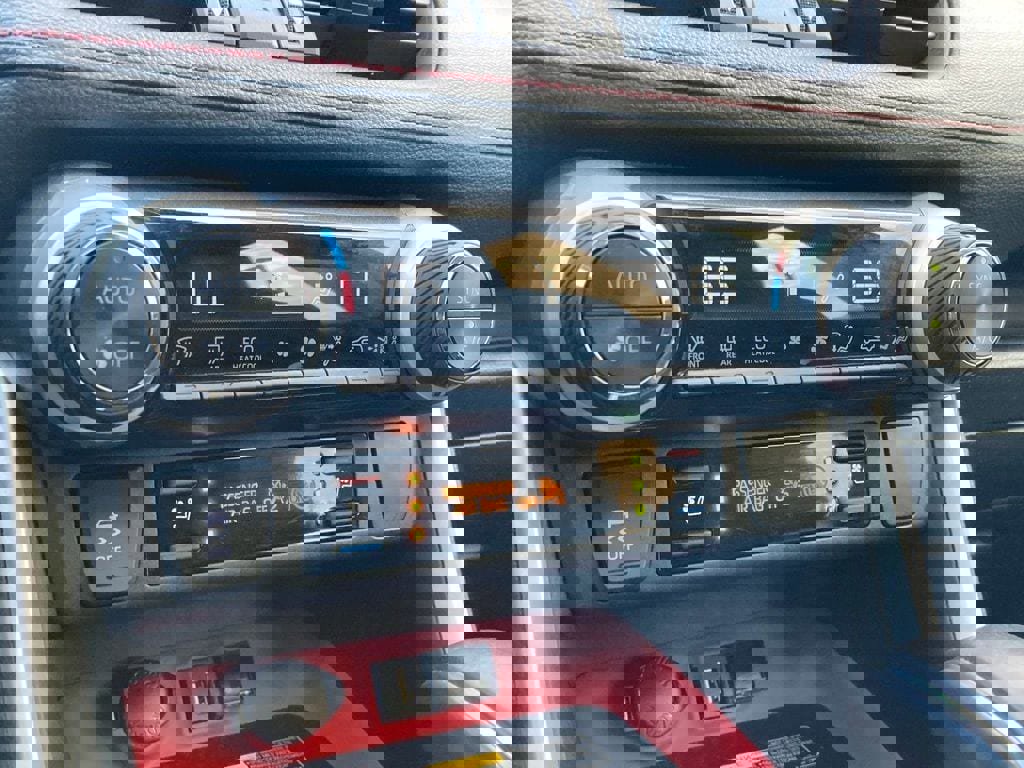 Certified 2021 Toyota RAV4 TRD Off-Road image 25