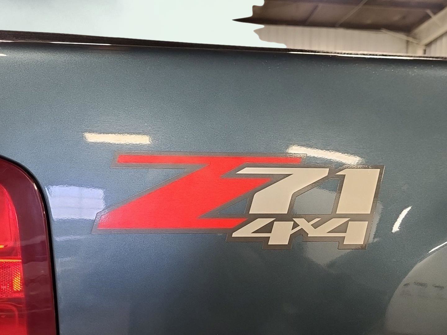 Used 2013 GMC Sierra 2500 SLE w/ SLE Preferred Package image 24