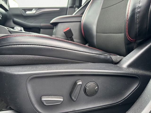 Used 2024 Ford Escape ST-Line image 17