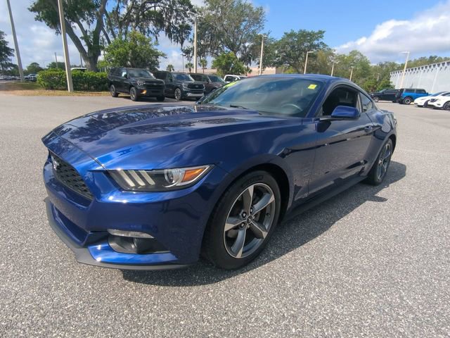 Used 2016 Ford Mustang Coupe RWD image 9