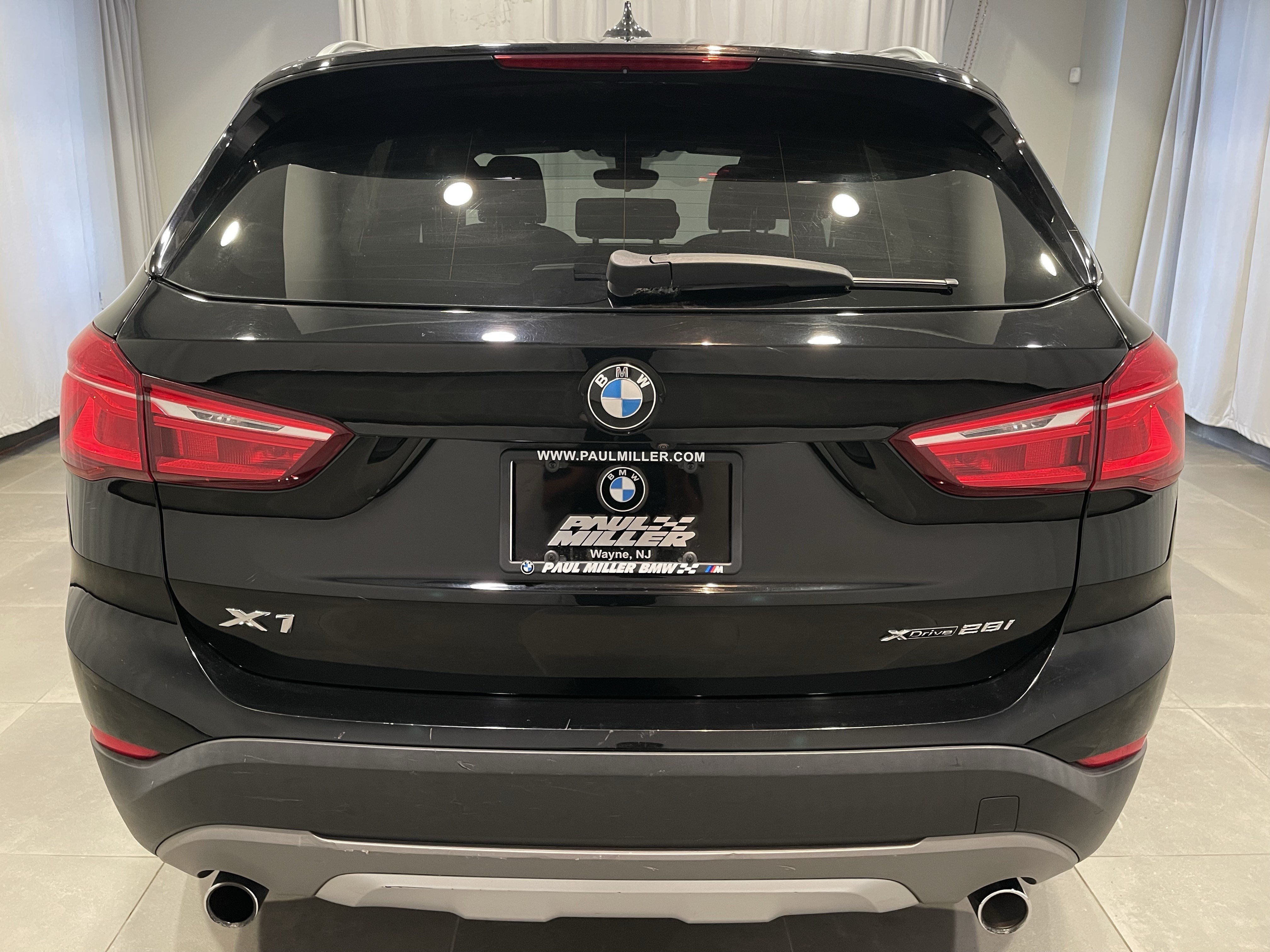 Used 2018 BMW X1 xDrive28i w/ Convenience Package AWD/4WD image 5