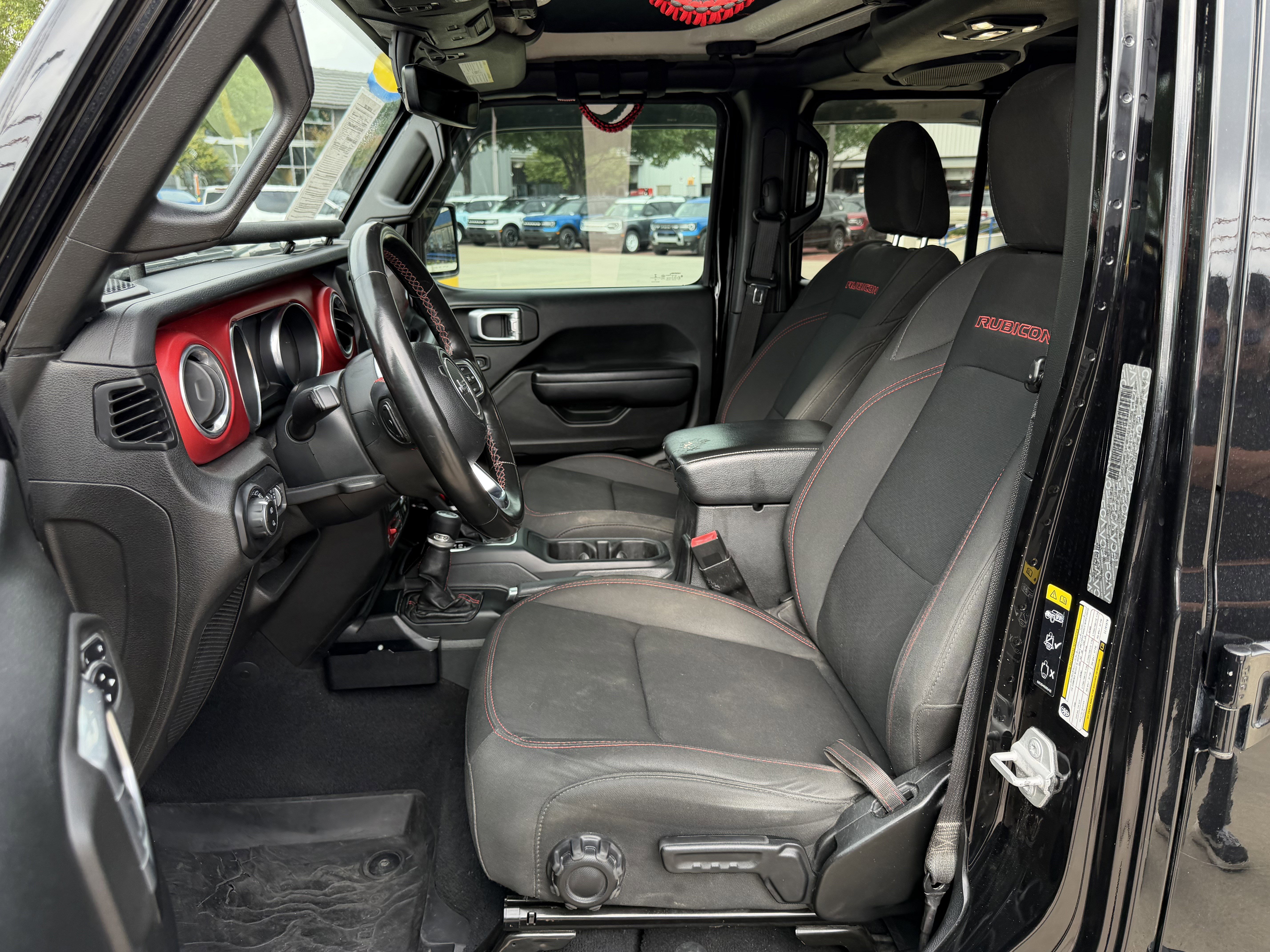 Used 2020 Jeep Gladiator Rubicon AWD/4WD image 15