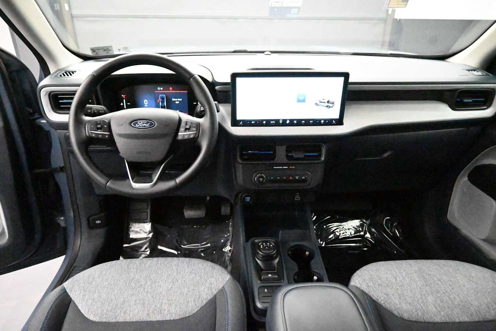 Used 2025 Ford Maverick XLT w/ XLT Luxury Package AWD/4WD image 16