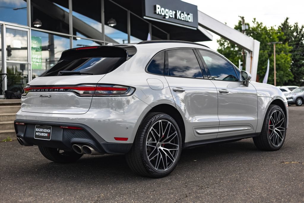 Used 2022 Porsche Macan S AWD/4WD image 7