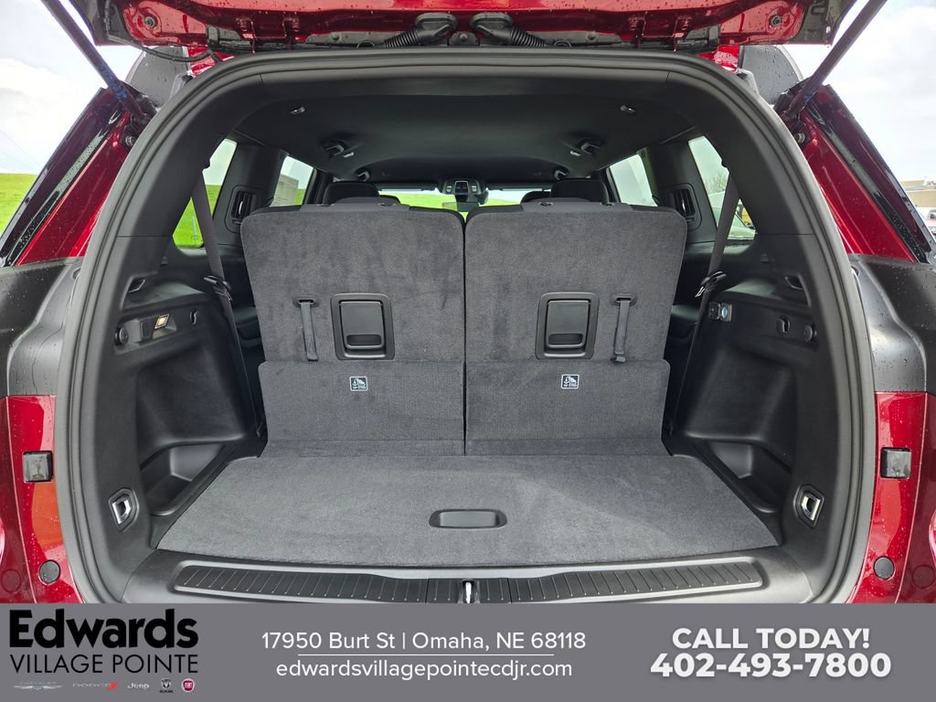 New 2026 Jeep Grand Cherokee L Laredo AWD/4WD image 29
