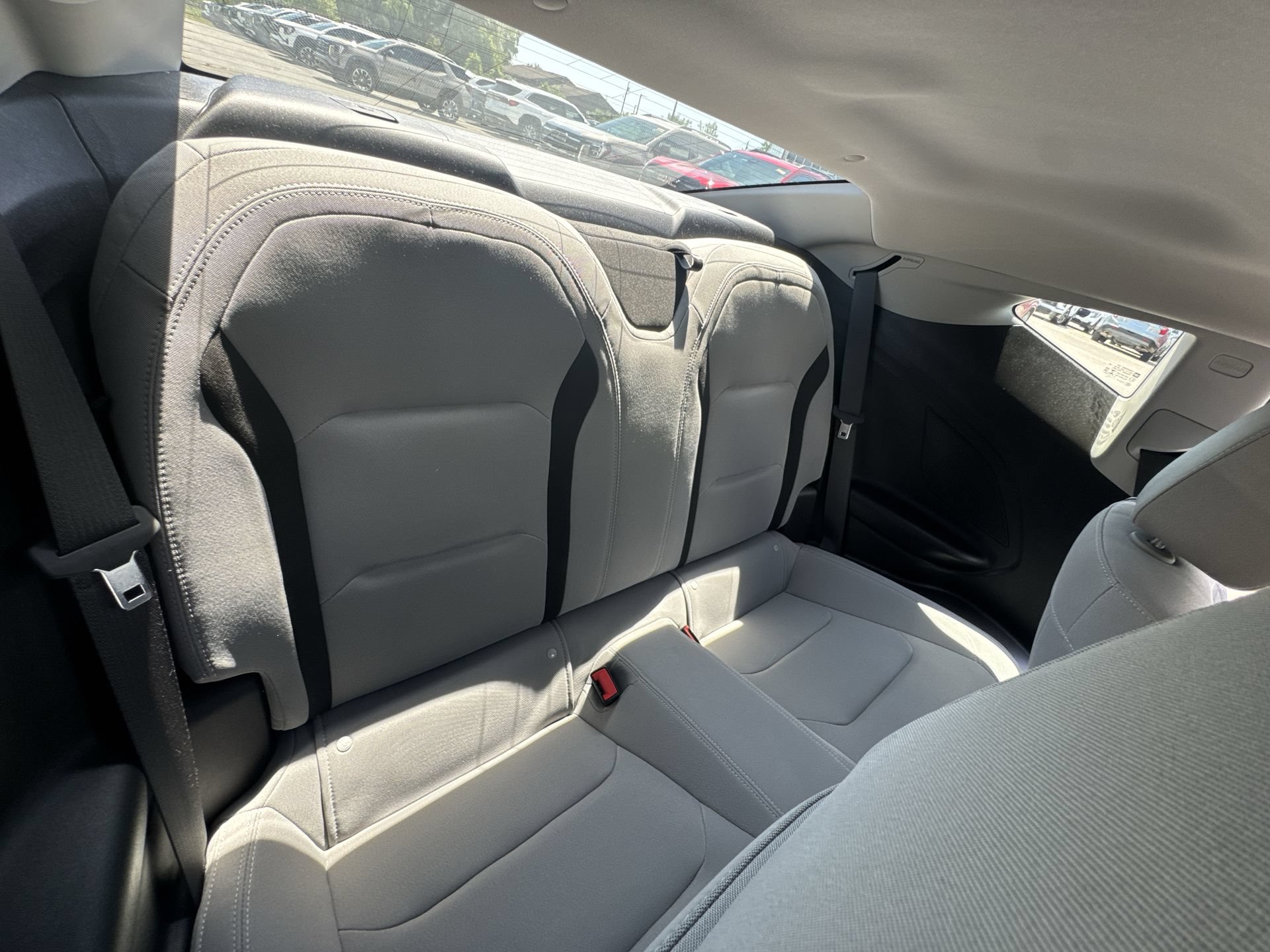 Used 2020 Chevrolet Camaro LT RWD image 26