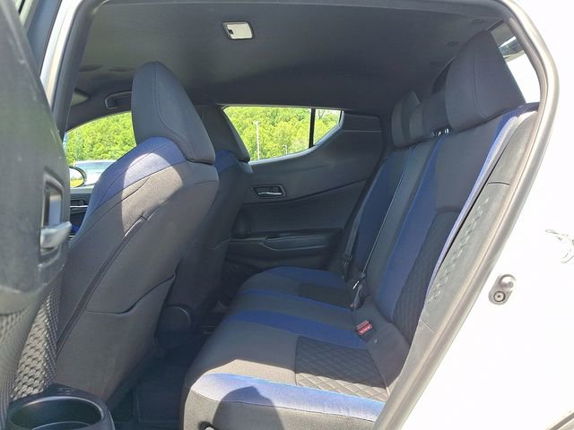 Used 2022 Toyota C-HR XLE FWD image 10