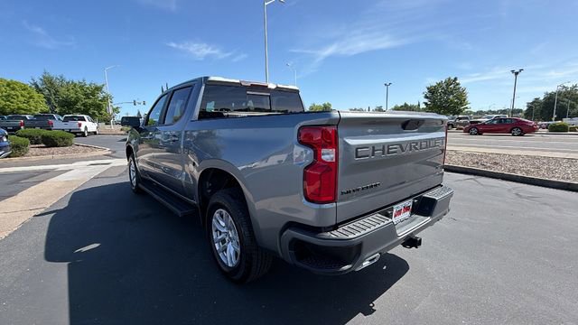 Used 2021 Chevrolet Silverado 1500 RST w/ Convenience Package II AWD/4WD image 6