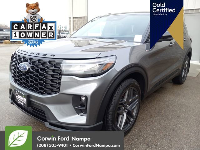 Certified 2025 Ford Explorer ST-Line w/ Premium Package image 9