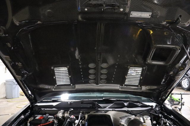 Used 2012 Ford Mustang Shelby GT500 w/ SVT Performance Pkg image 34