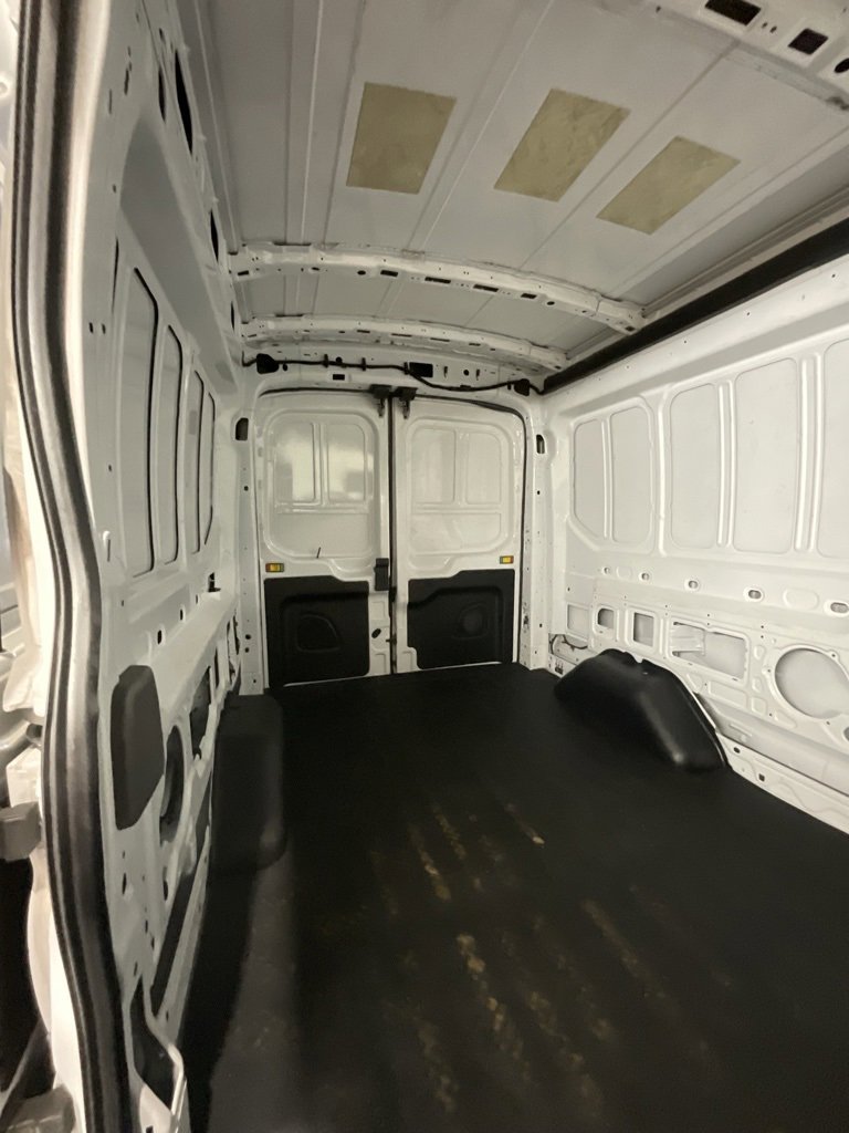 Used 2023 Ford Transit 250 Medium Roof image 14