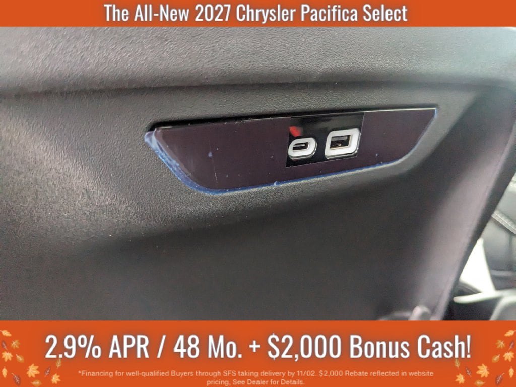 New 2027 Chrysler Pacifica Select FWD image 39