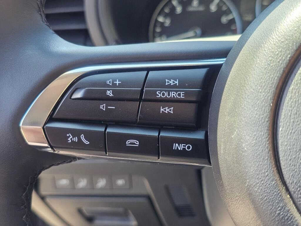 Used 2025 MAZDA MAZDA3 s FWD image 36