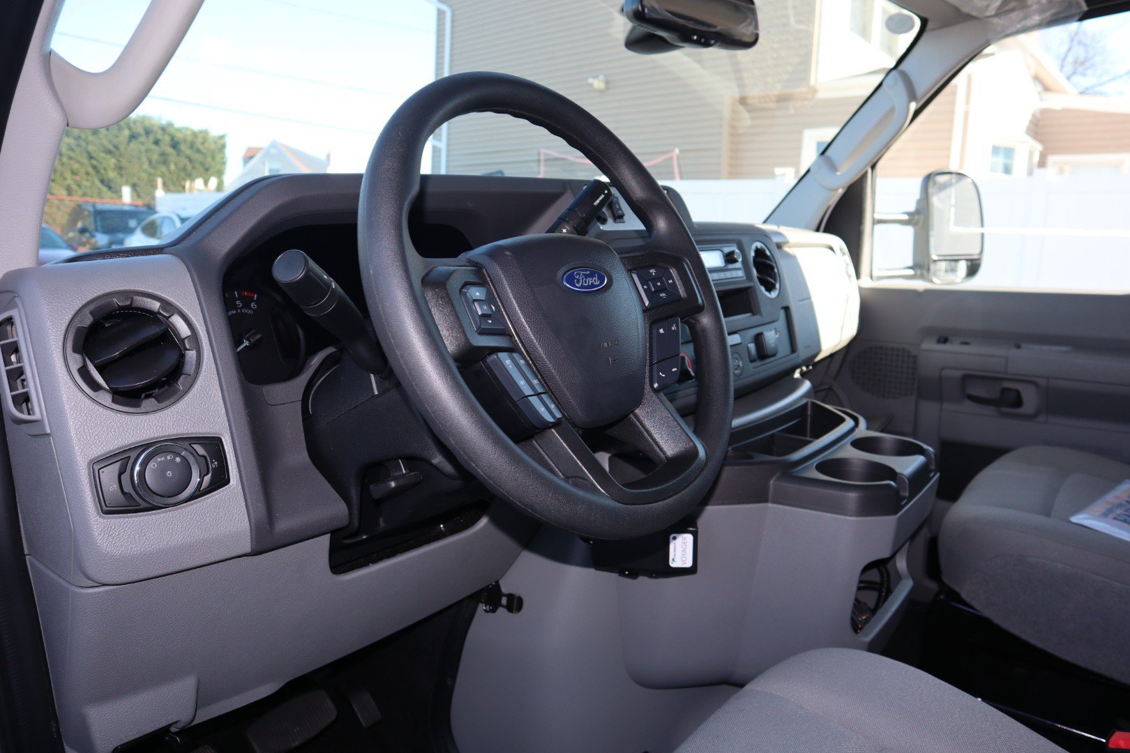 New 2026 Ford E-450 and Econoline 450 Super Duty w/ Power Equipment Group RWD image 13