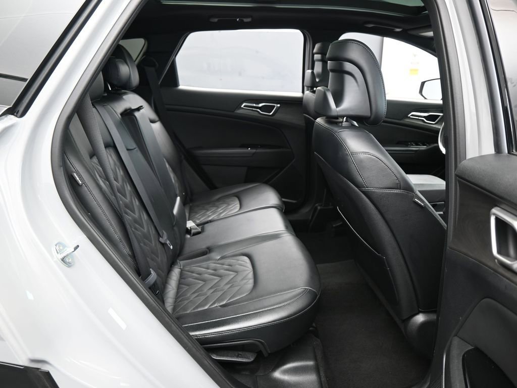 Used 2024 Kia Sportage X-Line w/ X-Line Premium Package image 40