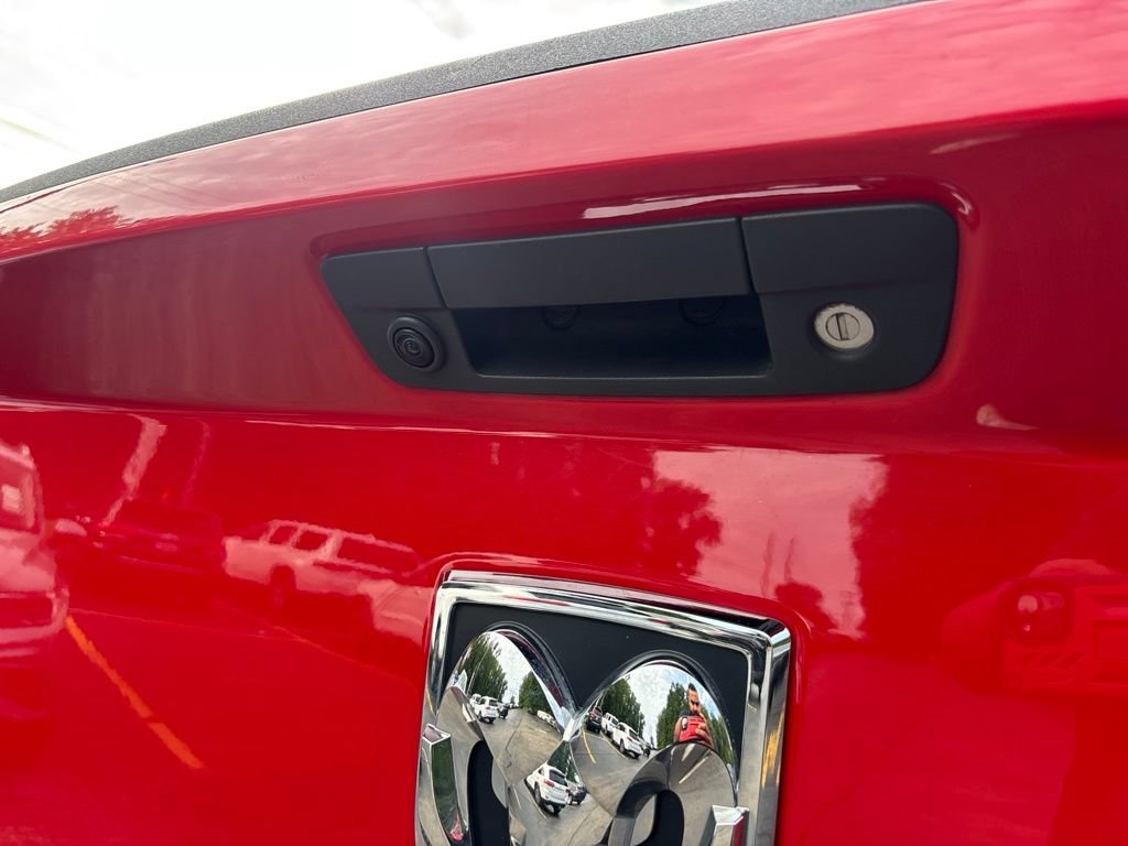 Used 2017 RAM 1500 Laramie w/ Convenience Group AWD/4WD image 12
