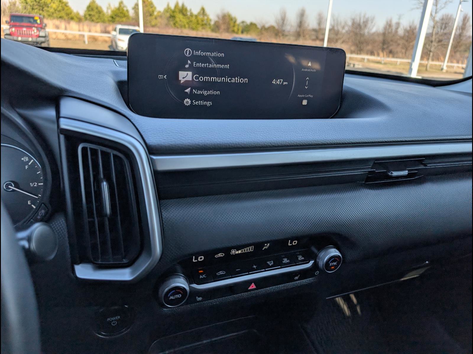 Used 2025 MAZDA CX-50 2.5 Hybrid w/ Preferred Pkg image 18