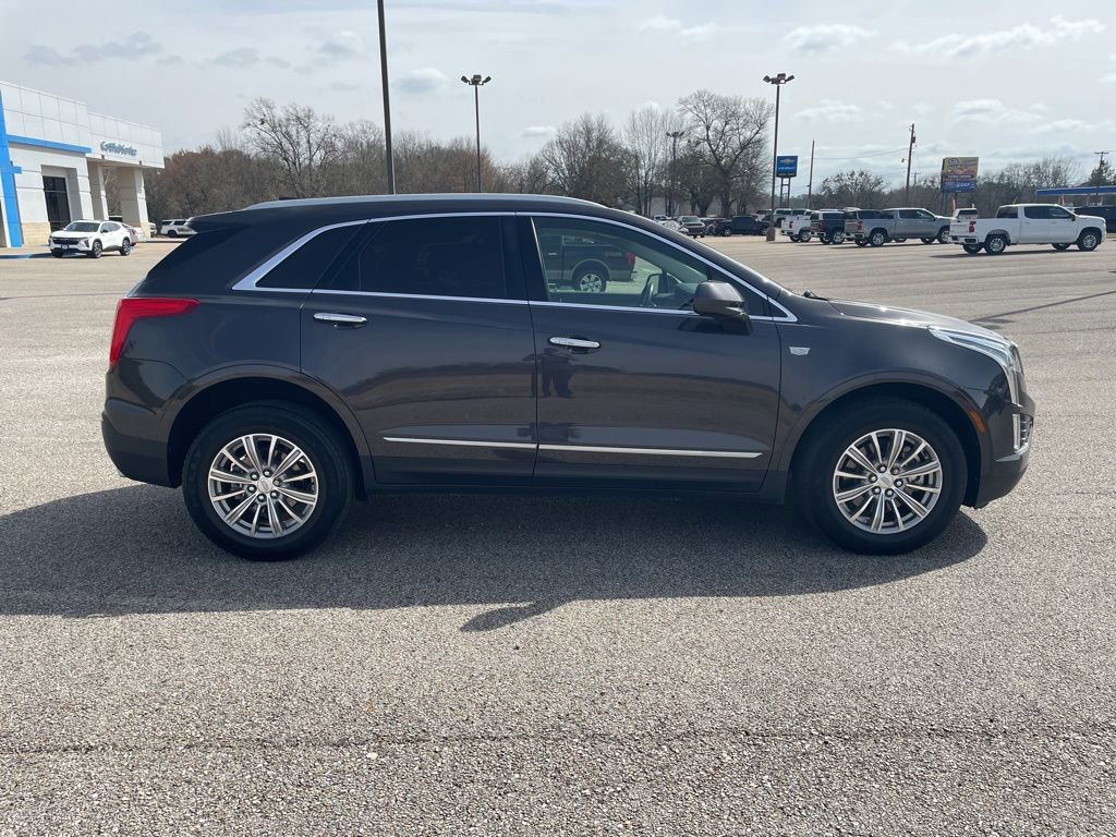 Used 2019 Cadillac XT5 Luxury w/ Advanced Security Package image 6