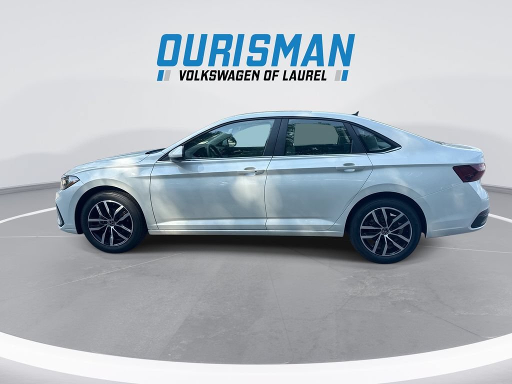 New 2026 Volkswagen Jetta SE FWD image 5