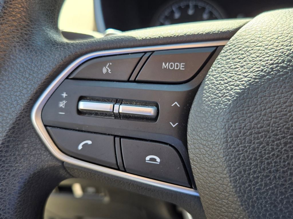 Used 2023 Hyundai Santa Fe SE image 23
